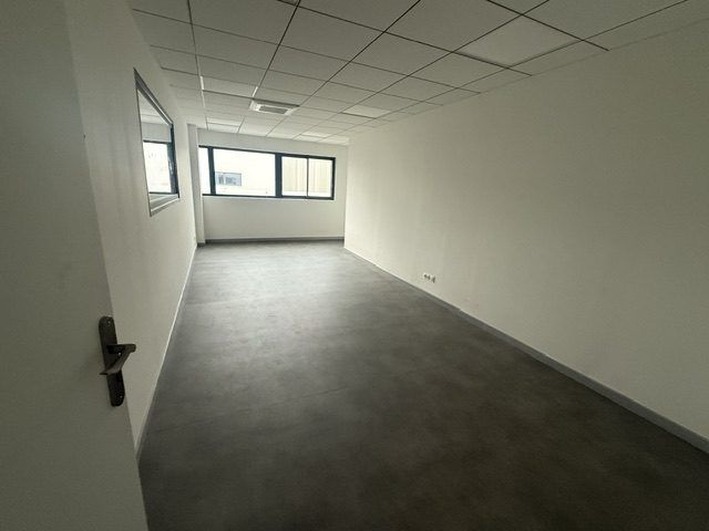 bureaux en location sur VOREPPE (38340)