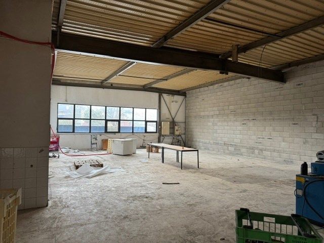commerce en location sur MARNAZ (74460)